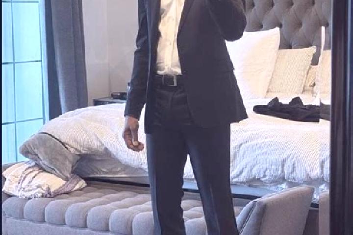 Sage, 38, a black dark-eyed ebony companion based in Chasteaux. Offering Roleplay, Fetish, Tantra. Available for incall and outcall, overnight bookings avail...