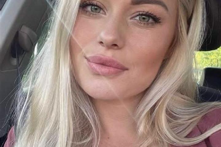 Sage, 38, a blonde hazel-eyed european companion based in Bandikui. Offering GFE, CIM, Domination. Available for incall and outcall, day and evening dates.