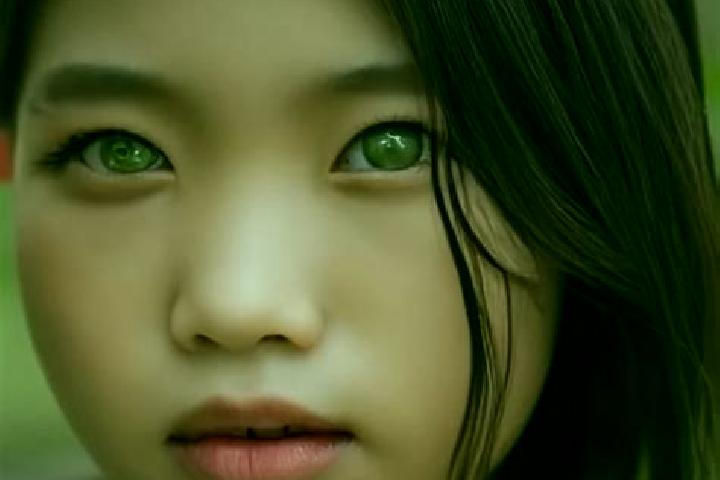 Sage, 38, a red green-eyed asian companion based in Eeneind. Offering 69, GFE, Fetish. Available for incall and outcall, overnight bookings available.