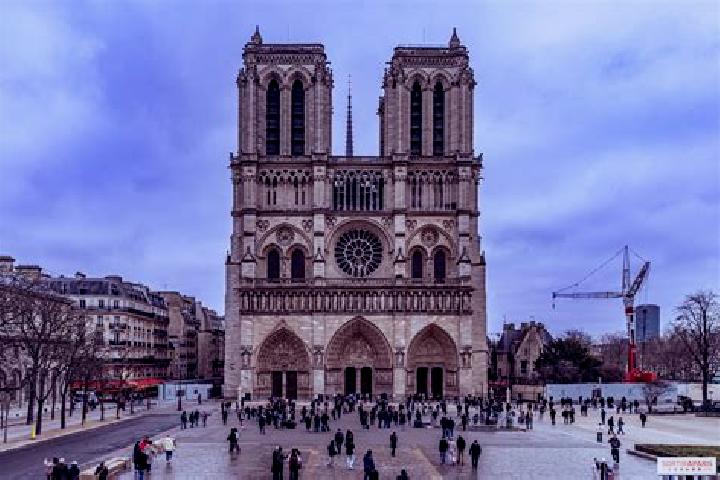 Sage, 38 — Escort in Esquay-Notre-Dame, France