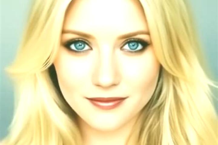 Sage, 39, a blonde amber-eyed mixed companion based in Naensaet. Offering Massage, Overnight, Party Girl. Available for incall and outcall, day and evening d...