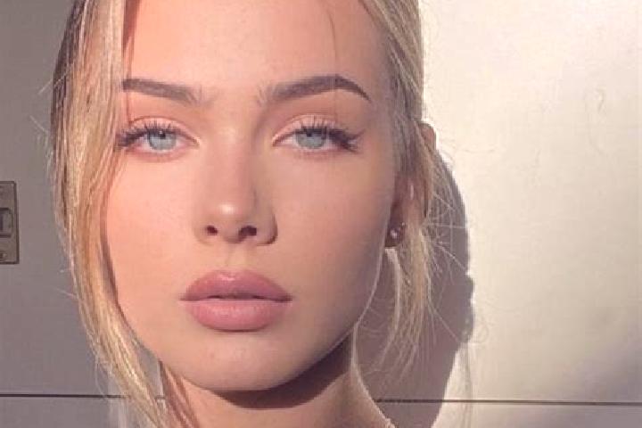 Sage, 39, a blonde grey-eyed european companion based in Binglincha. Offering Prostate Massage, A-Level, Fetish, Deep French Kissing. Available for incall an...