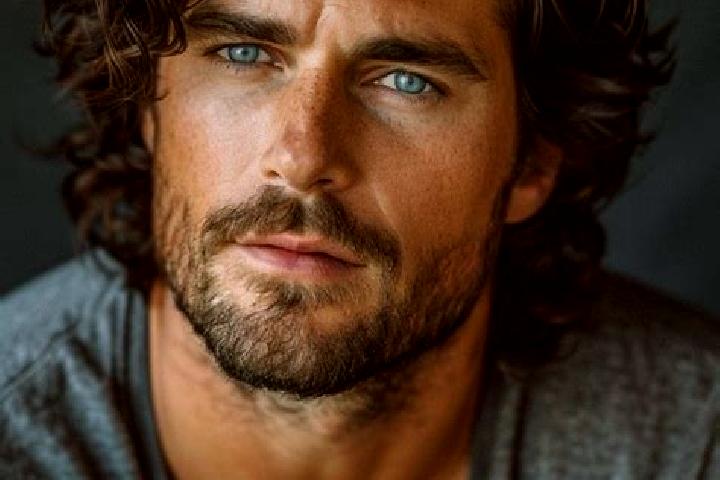 Sage, 39, a chestnut brown-eyed mediterranean companion based in Penvenan. Offering BDSM, Couples, Deep French Kissing, Erotic Massage, Duos. Available for i...