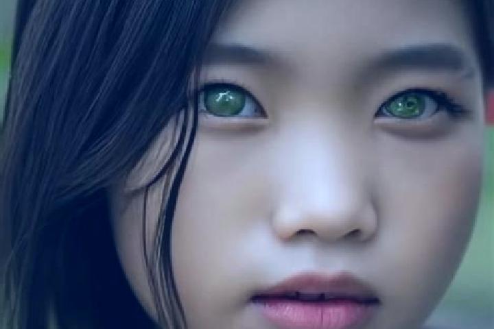Sage, 39, a dark blonde green-eyed asian companion based in God. Offering OWO, Dinner Date, CIM. Available for incall and outcall, day and evening dates.