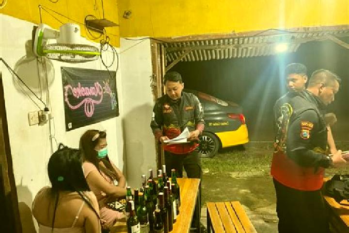 Sage, 39 — Escort in Lowayu, Indonesia