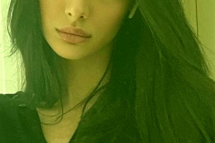 Scarlett, 20, a black grey-eyed middle eastern companion based in Sintesti. Offering Duos, A-Level, Prostate Massage. Available for incall and outcall, day a...