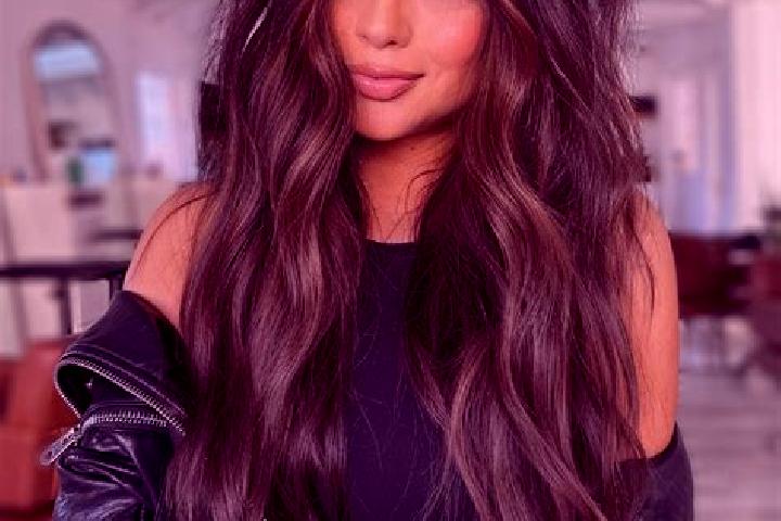 Scarlett, 20, a brunette dark-eyed indian companion based in Yingya. Offering Striptease, Duos, Fetish, Deep French Kissing. Available for incall and outcall...