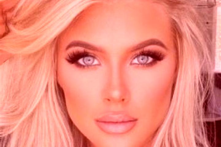 Scarlett, 20, a platinum blonde amber-eyed ebony companion based in Ispra. Offering Dinner Date, A-Level, Roleplay, Prostate Massage. Available for incall an...