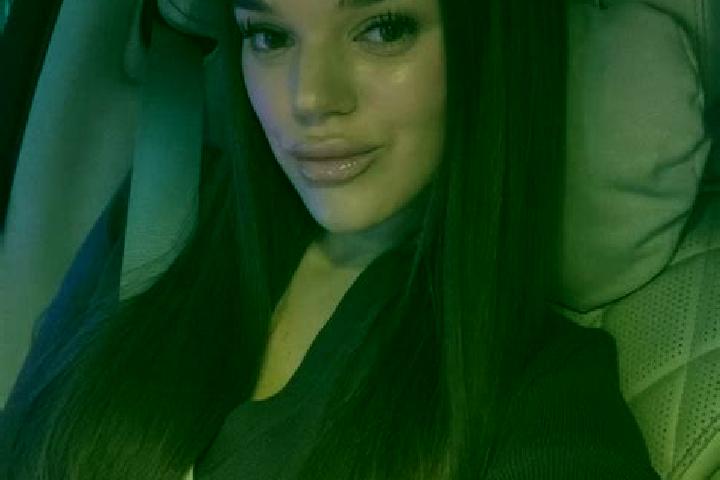 Scarlett, 20 — Escort in Verba, Ukraine