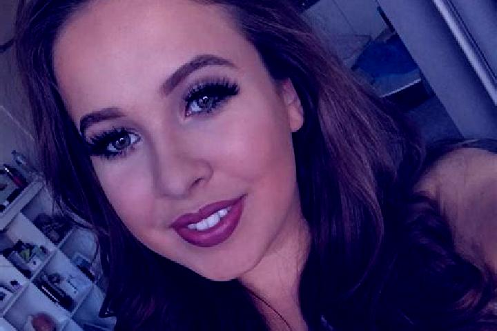 Scarlett, 21, a blonde brown-eyed caribbean companion based in Smith Mills. Offering Couples, Party Girl, Dinner Date. Available for incall and outcall, over...