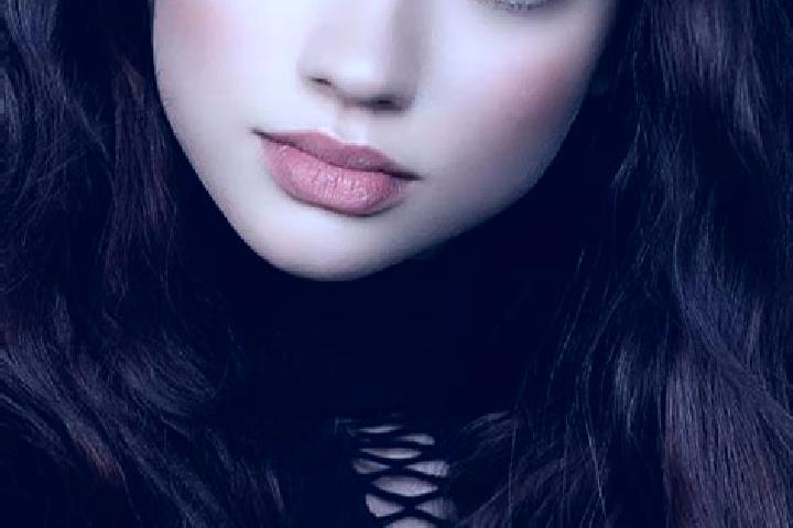 Scarlett, 21, a brunette dark-eyed asian companion based in Sinyavskoye. Offering Overnight, Tantra, Domination, Deep French Kissing. Available for incall an...
