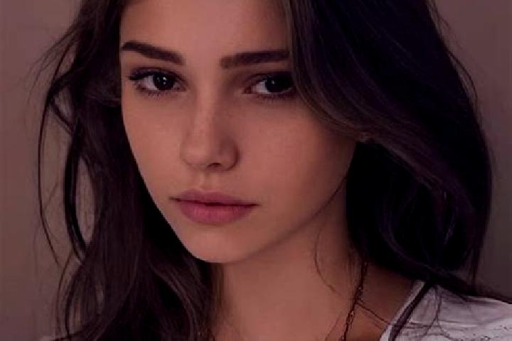Scarlett, 21, a chestnut grey-eyed slavic companion based in Ushkovo. Offering Party Girl, Striptease, Duos, Domination. Available for incall and outcall, ov...