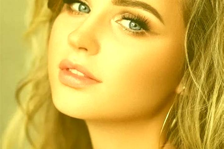 Scarlett, 21, a dark blonde blue-eyed middle eastern companion based in Bottineau. Offering Prostate Massage, Tantra, Domination. Available for incall and ou...