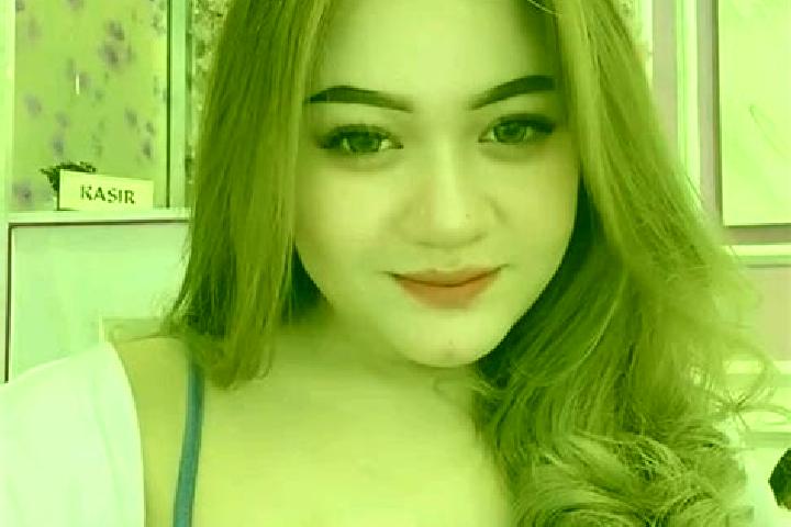 Scarlett, 21 — Escort in Botoh, Indonesia