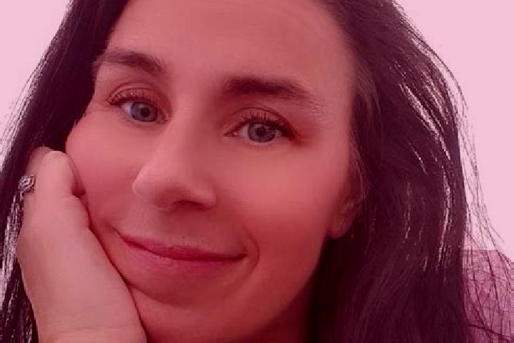 Scarlett, 21 — Escort in Knippa, United States