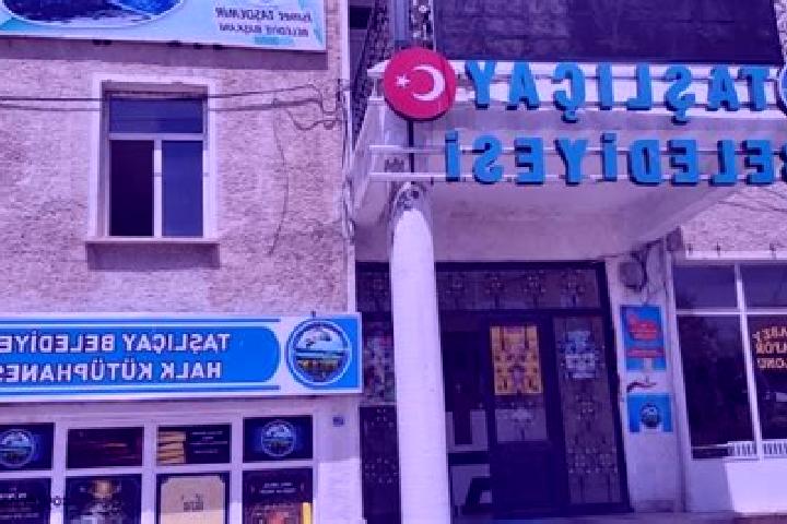 Scarlett, 21 — Escort in Taslicay, Turkey