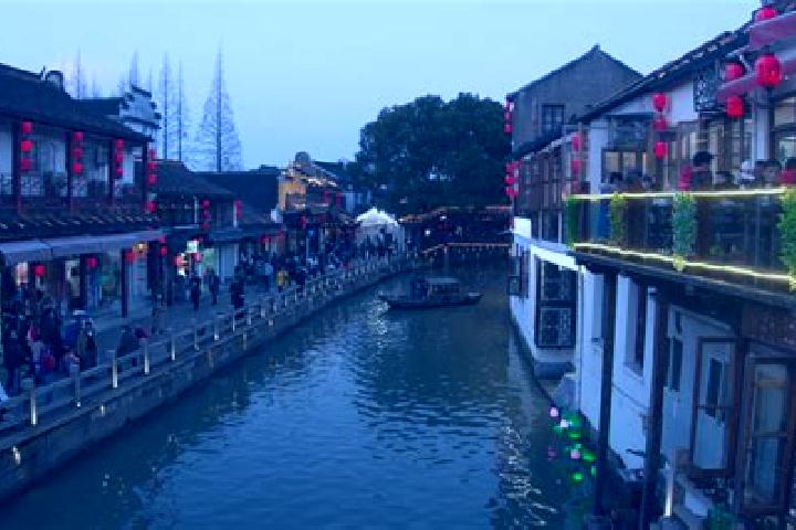 Scarlett, 21 — Escort in Zhujiaqiao, China