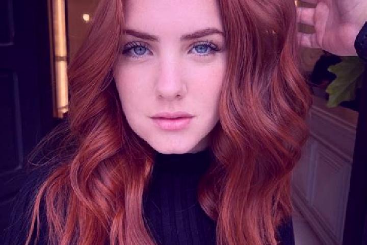 Scarlett, 22, a auburn blue-eyed middle eastern companion based in Cristal do Sul. Offering Dinner Date, Domination, CIM. Available for incall and outcall, o...
