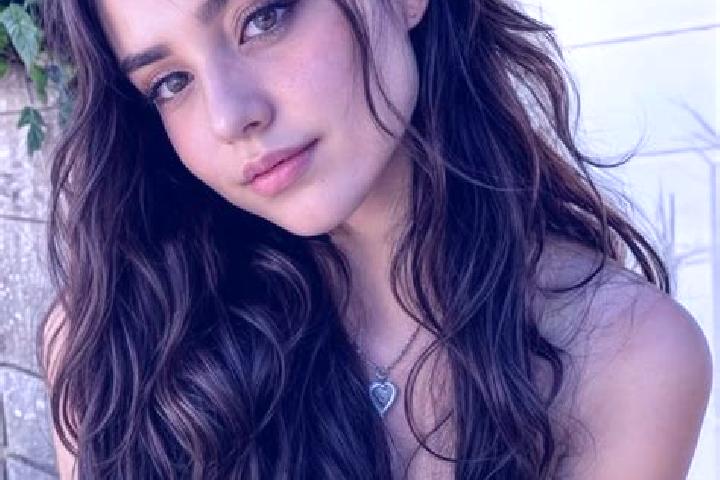 Scarlett, 22, a black hazel-eyed middle eastern companion based in Passirano. Offering GFE, Prostate Massage, CIM. Available for incall and outcall, overnigh...