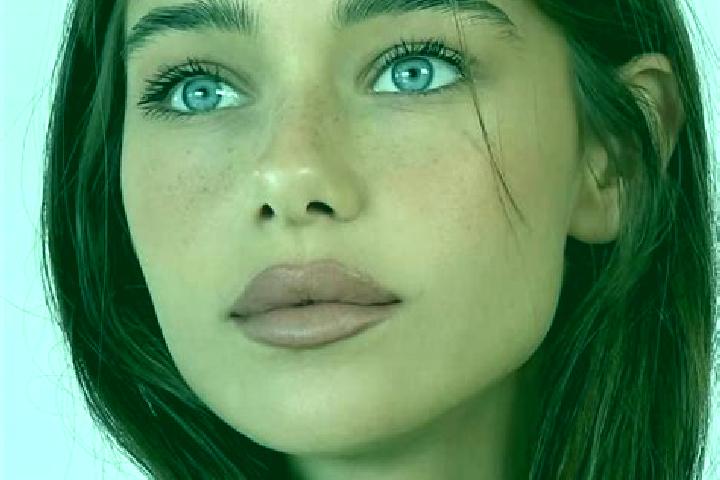Scarlett, 22, a brunette brown-eyed mixed companion based in Adrada de Piron. Offering Overnight, Tantra, OWO. Available for incall and outcall, overnight bo...
