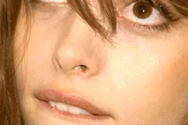Scarlett, 22, a chestnut dark-eyed european companion based in Elverta. Offering A-Level, OWO, CIM. Available for incall and outcall, day and evening dates.