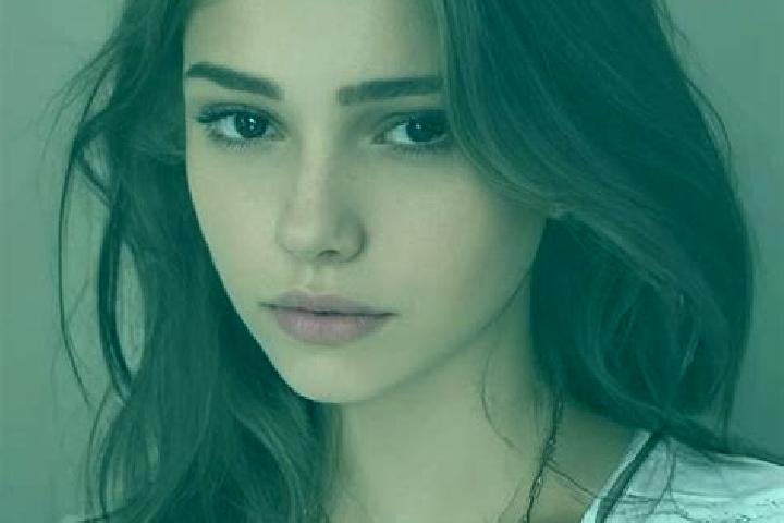Scarlett, 22, a chestnut dark-eyed slavic companion based in Gambino. Offering Duos, A-Level, OWO. Available for incall and outcall, overnight bookings avail...