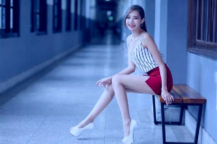 Scarlett, 22, a dark blonde dark-eyed asian companion based in Wangyang. Offering Prostate Massage, Domination, BDSM, Travel Companion. Available for incall ...