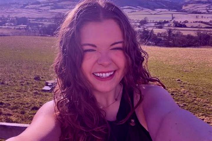 Scarlett, 22 — Escort in Cavanagh, Argentina