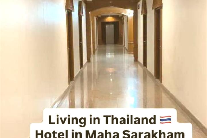 Scarlett, 22 — Escort in Maha Sarakham, Thailand