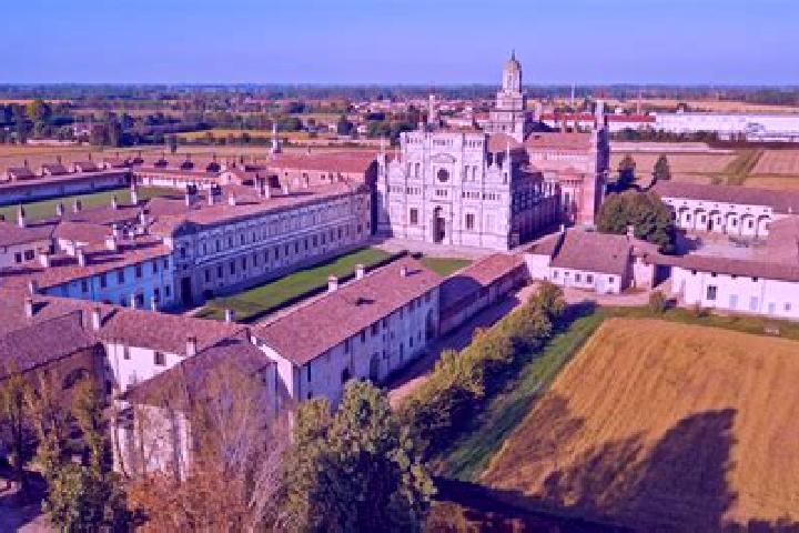 Scarlett, 22 — Escort in Pavia di Udine, Italy