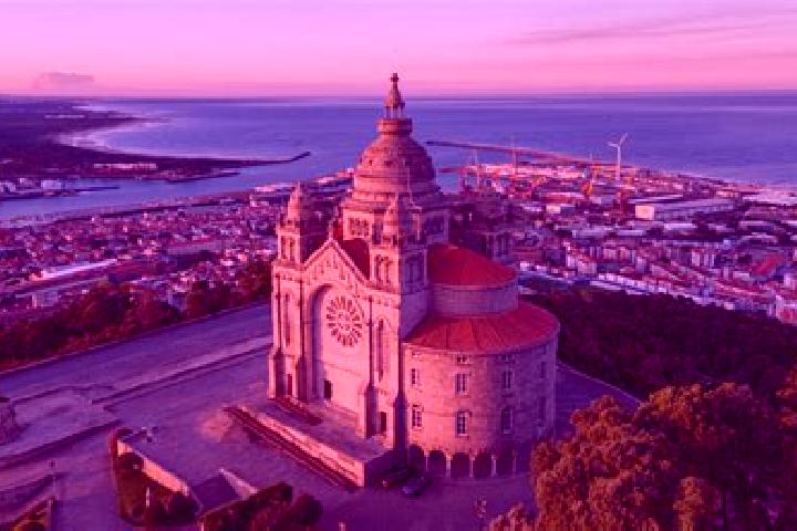 Scarlett, 22 — Escort in Viana do Castelo, Portugal