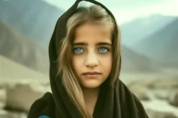 Scarlett, 23, a black grey-eyed middle eastern companion based in Bogza. Offering A-Level, Party Girl, OWO, Overnight. Available for incall and outcall, over...