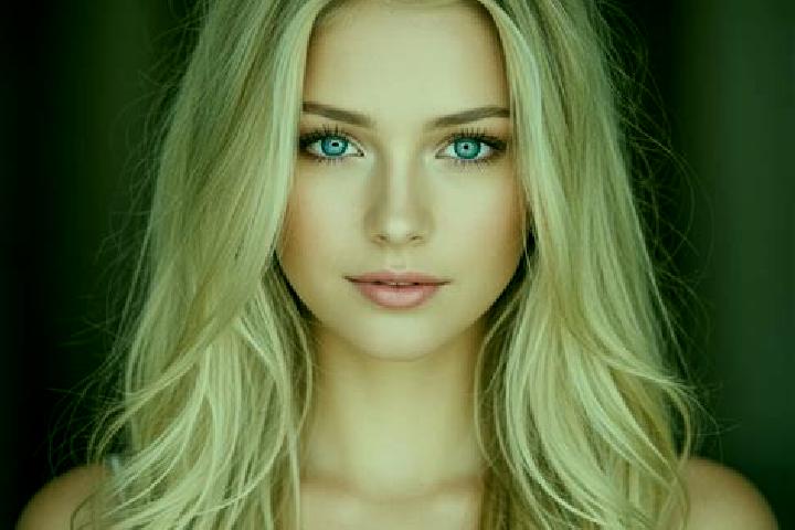 Scarlett, 23, a blonde brown-eyed mixed companion based in Petit-Rocher. Offering Couples, OWO, Domination. Available for incall and outcall, day and evening...