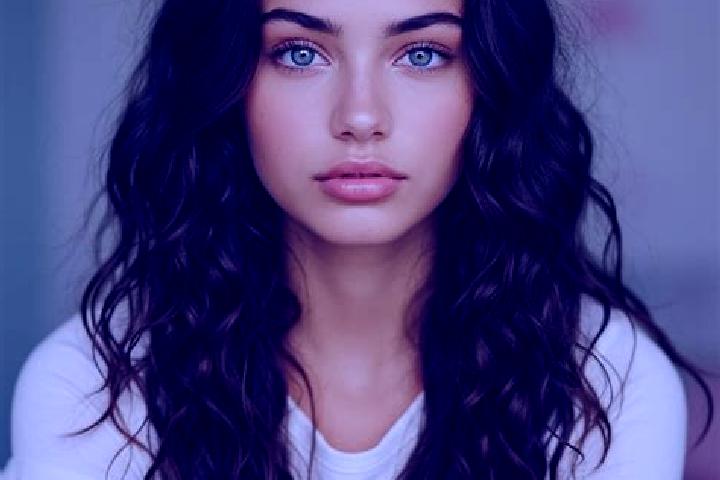 Scarlett, 23, a brunette amber-eyed mediterranean companion based in Sveti Vlas. Offering OWO, Striptease, Deep French Kissing, Duos. Available for incall an...