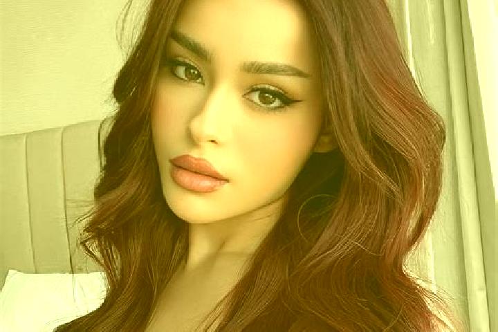 Scarlett, 23, a chestnut dark-eyed latina companion based in Kan Yin Ngu. Offering Deep French Kissing, Fetish. Available for incall and outcall, overnight b...