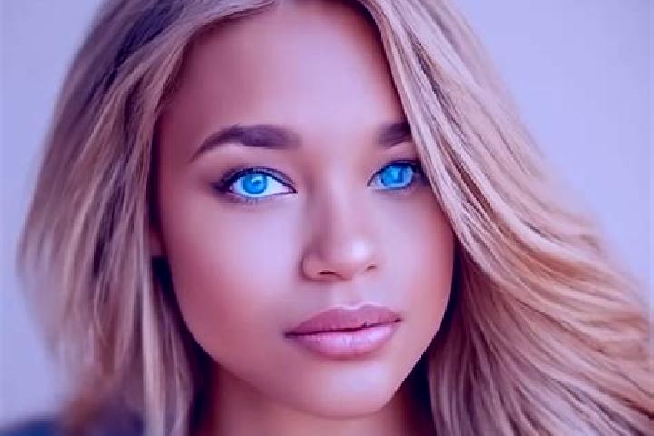 Scarlett, 23, a dark blonde blue-eyed latina companion based in Tlachichuca. Offering Prostate Massage, Domination, Striptease. Available for incall and outc...
