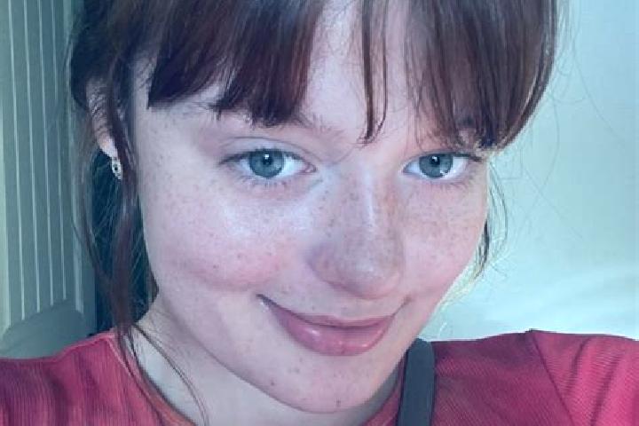 Scarlett, 23, a red green-eyed caribbean companion based in Piova Massaia. Offering Roleplay, Duos, Striptease. Available for incall and outcall, day and eve...