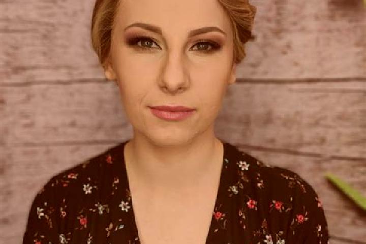 Scarlett, 23 — Escort in Troszyn, Poland