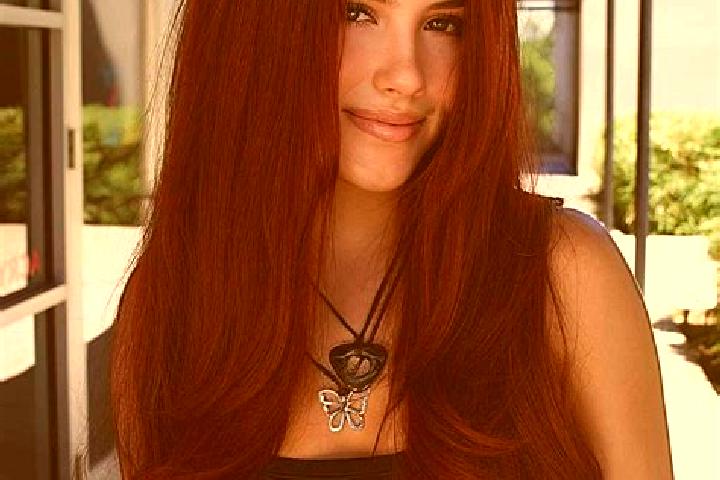 Scarlett, 24, a auburn dark-eyed mixed companion based in Niedereschach. Offering Massage, Couples. Available for incall and outcall, overnight bookings avai...