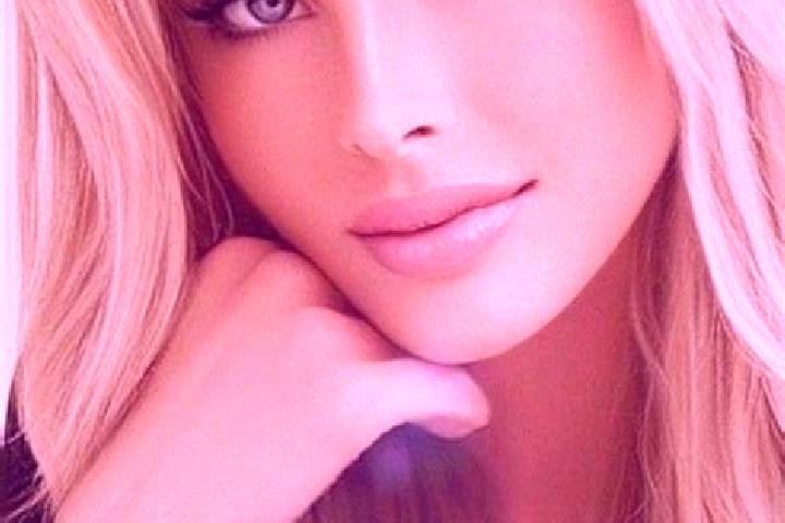 Scarlett, 24, a dark blonde blue-eyed caucasian companion based in Accha. Offering A-Level, GFE, Party Girl, Travel Companion, Fetish. Available for incall a...