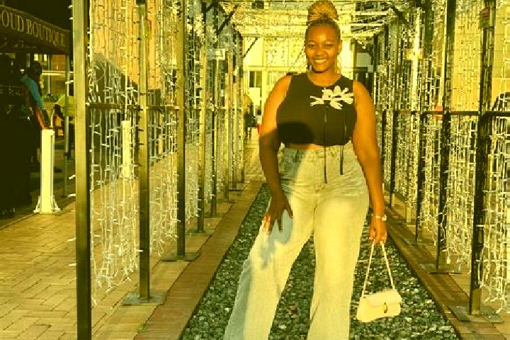 Scarlett, 24 — Escort in Bagale, South Africa