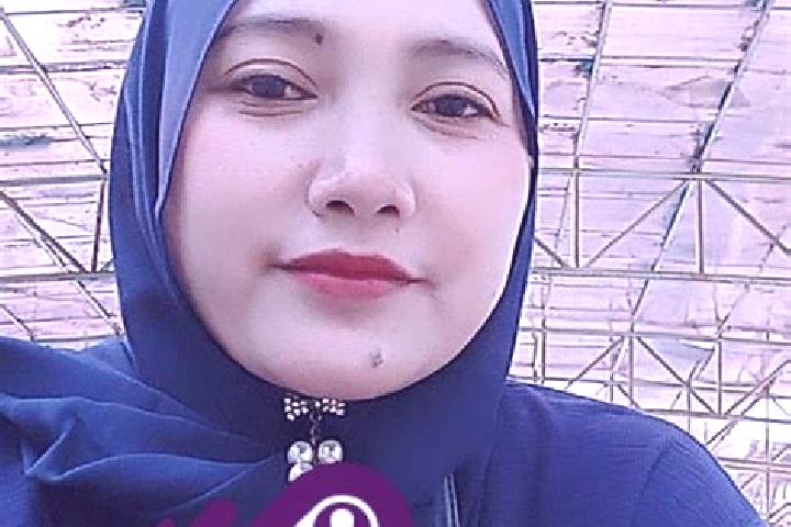 Scarlett, 24 — Escort in Krajan Dua Patempuran, Indonesia