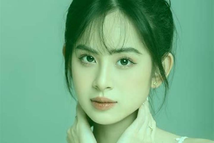 Scarlett, 24 — Escort in Lien Huong, Vietnam