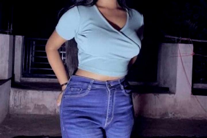 Scarlett, 24 — Escort in Neb Sarai, India