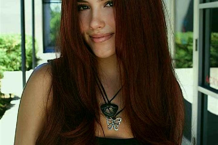 Scarlett, 25, a auburn brown-eyed latina companion based in Vretstorp. Offering Dinner Date, 69, Couples, Roleplay, Girlfriend Experience. Available for inca...