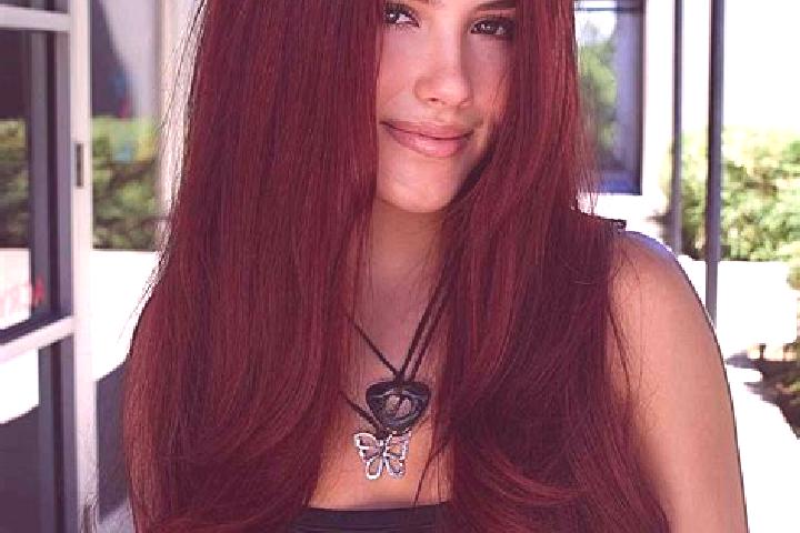Scarlett, 25, a auburn dark-eyed middle eastern companion based in Coldstream. Offering Overnight, Striptease, Deep French Kissing, Tantra. Available for inc...