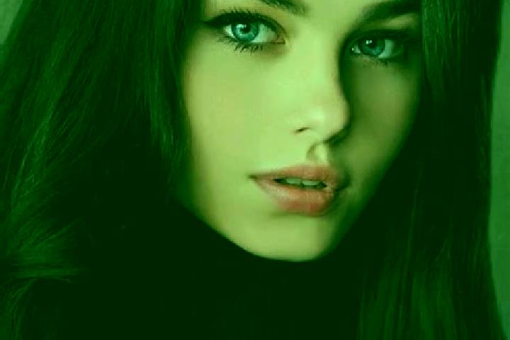 Scarlett, 25, a brunette dark-eyed caucasian companion based in Cardiff South. Offering OWO, Erotic Massage, Prostate Massage, Dinner Date. Available for inc...