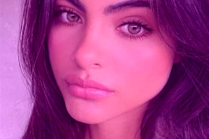 Scarlett, 25, a brunette grey-eyed indian companion based in Urdinarrain. Offering CIM, Domination, Girlfriend Experience, Duos. Available for incall and out...