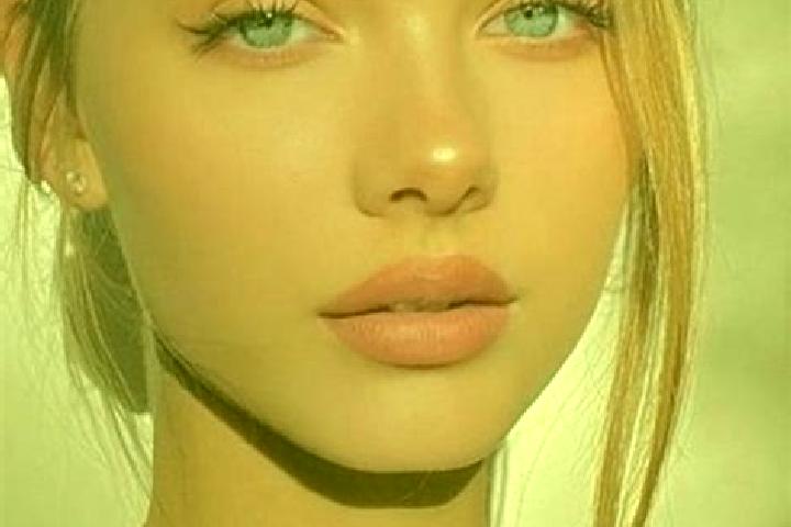 Scarlett, 25, a dark blonde blue-eyed asian companion based in Zavisice. Offering Massage, Duos, Erotic Massage, Tantra. Available for incall and outcall, da...