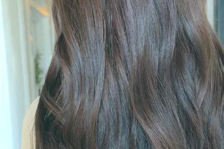 Scarlett, 25, a red brown-eyed mediterranean companion based in Apolda. Offering Erotic Massage, Couples, Overnight. Available for incall and outcall, day an...